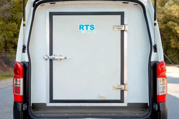 Urvan | Automatic | Standard Roof Freezer Van | GCC Specs | Ref#N31565