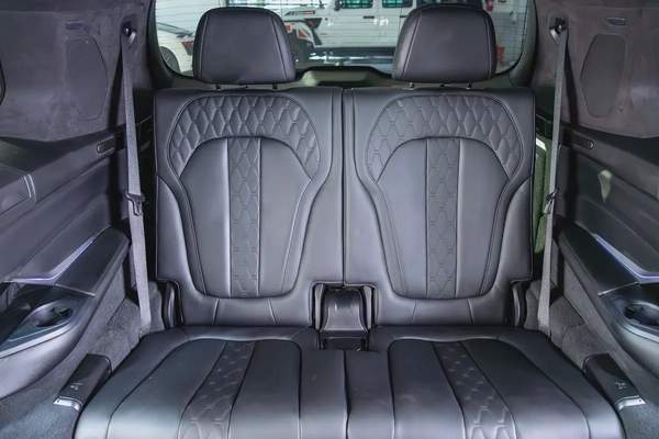 BMW X7 M60i M-Sport - Full Agency Service History - Full Option - GCC Specs