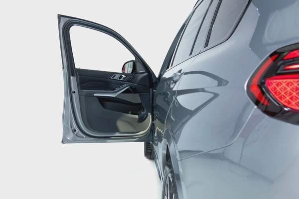 BMW X7 M60i M-Sport - Full Agency Service History - Full Option - GCC Specs