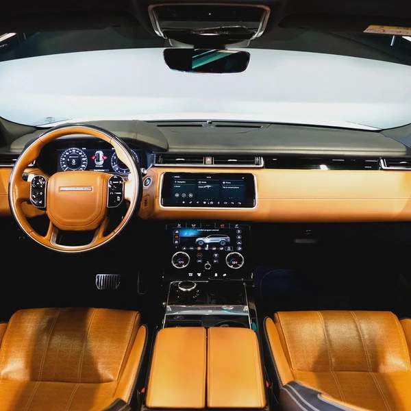 AED 2,565 pm • 0% Downpayment • Velar P380 HSE R-Dynamic • 1 Year Warranty