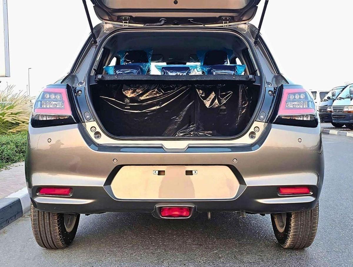 Suzuki Swift GLX | GCC WITH RADAR | BLINDSPOTS | HIGH OPTION | CODE # GLXHR-15-15
