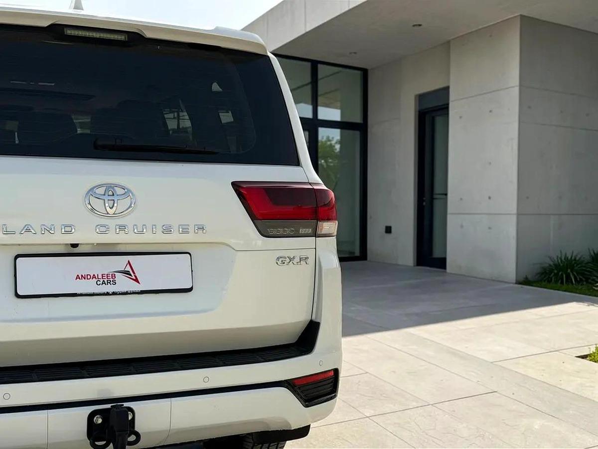 AED 4,620 P.M | 0% DOWN PAYMENT | TOYOTA LAND CRUISER | GX.R | AGENCY WARRANTY | 2025 | GCC-5-5