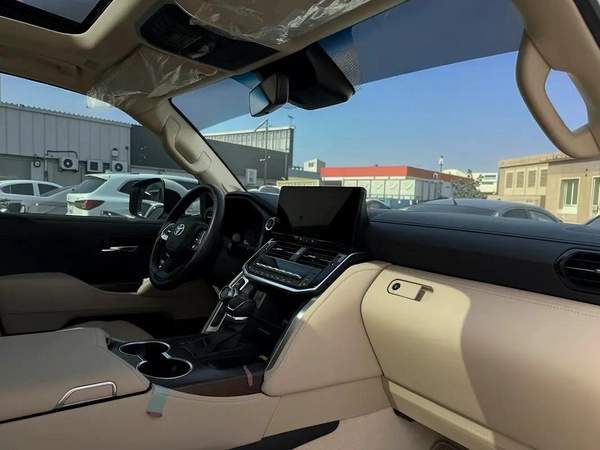 AED 4,620 P.M | 0% DOWN PAYMENT | TOYOTA LAND CRUISER | GX.R | AGENCY WARRANTY | 2025 | GCC