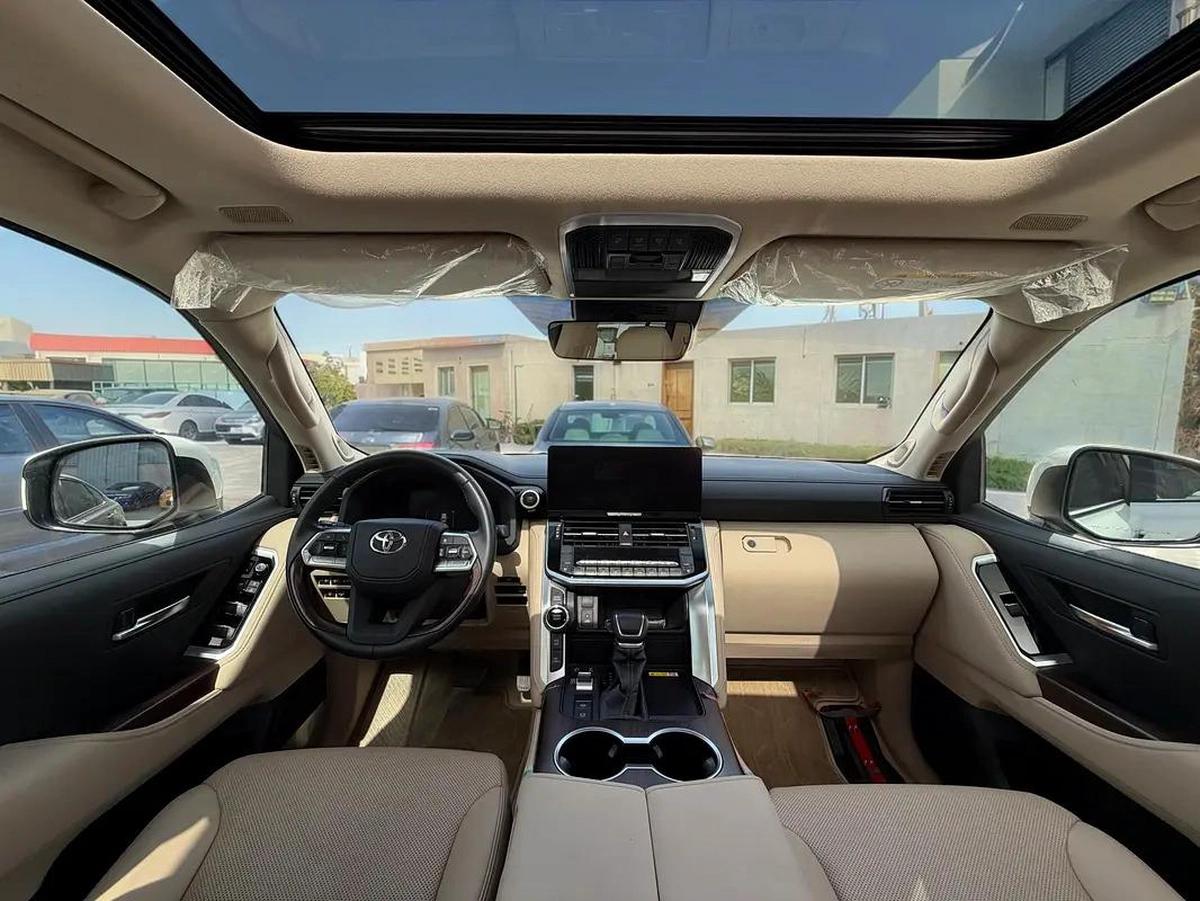 AED 4,620 P.M | 0% DOWN PAYMENT | TOYOTA LAND CRUISER | GX.R | AGENCY WARRANTY | 2025 | GCC-13-13