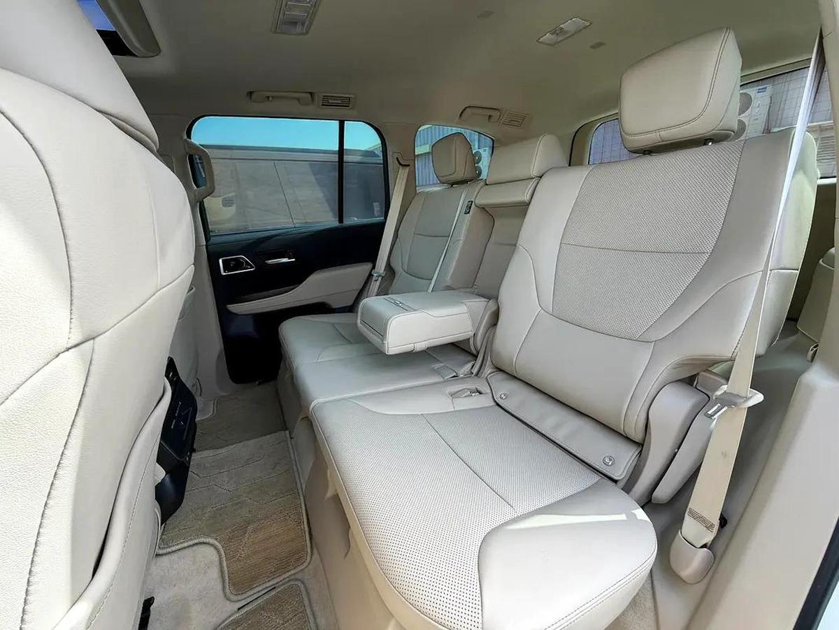 AED 4,620 P.M | 0% DOWN PAYMENT | TOYOTA LAND CRUISER | GX.R | AGENCY WARRANTY | 2025 | GCC-12-12