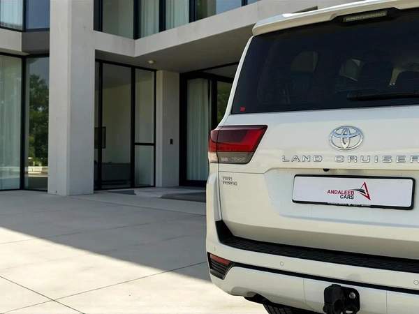 AED 4,620 P.M | 0% DOWN PAYMENT | TOYOTA LAND CRUISER | GX.R | AGENCY WARRANTY | 2025 | GCC