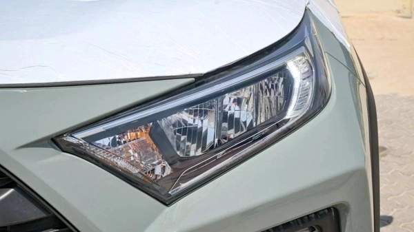 Toyota RAV4 ADVENTURE-V AWD 2.5L