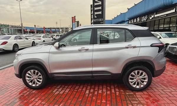 2023 Chevrolet Groove LT - GCC Specs - Like New!