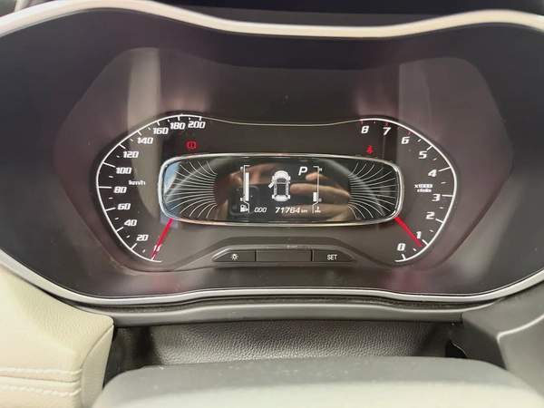 2023 Chevrolet Groove LT - GCC Specs - Like New!