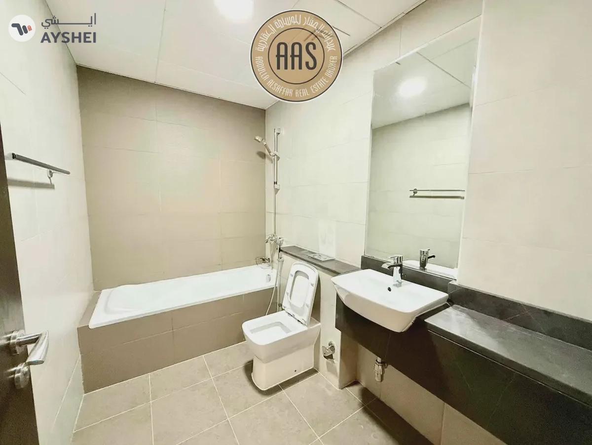 ELEGANT & SPACIOUS 2BHK ALL AMENITIES NEXT TO METRO PARKING-10-10