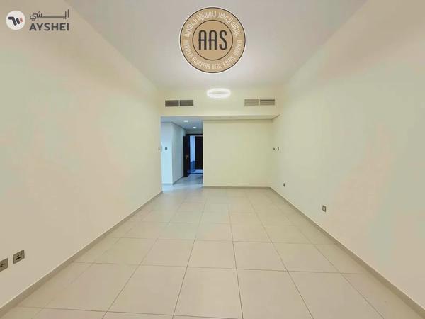 ELEGANT & SPACIOUS 2BHK ALL AMENITIES NEXT TO METRO PARKING