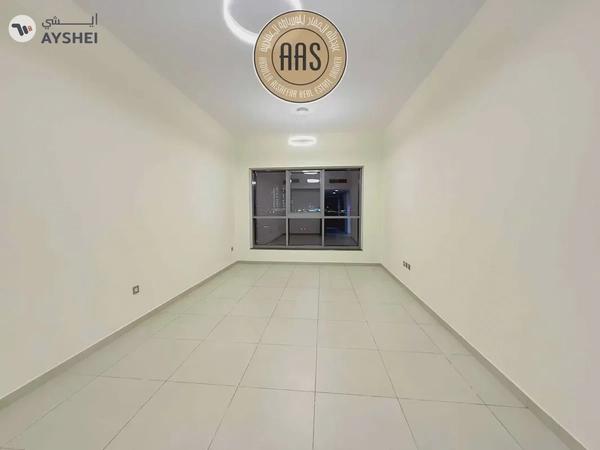 ELEGANT & SPACIOUS 2BHK ALL AMENITIES NEXT TO METRO PARKING