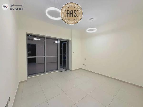 ELEGANT & SPACIOUS 2BHK ALL AMENITIES NEXT TO METRO PARKING