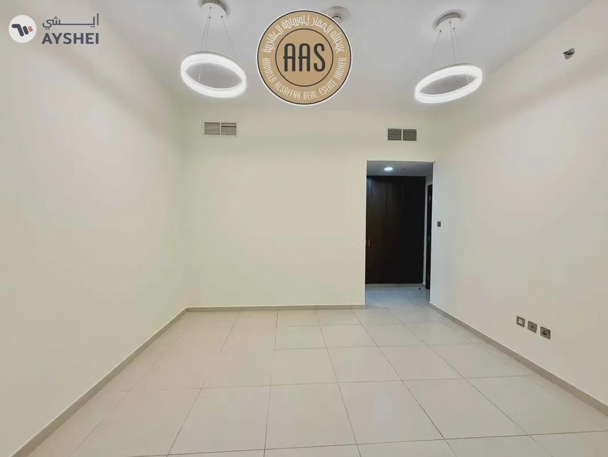 ELEGANT & SPACIOUS 2BHK ALL AMENITIES NEXT TO METRO PARKING-7-7