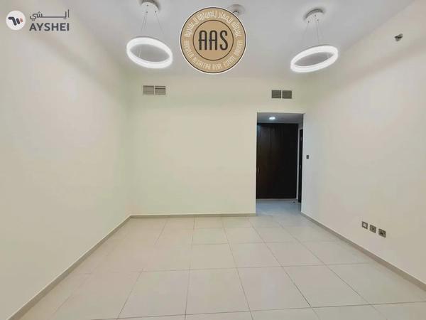 ELEGANT & SPACIOUS 2BHK ALL AMENITIES NEXT TO METRO PARKING