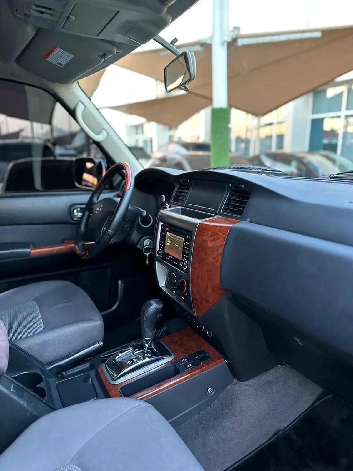 NISSAN PATROL VTC SAFARI GCC 2021 Zero Accidents Perfect Condition Full option يسان باترول فتك-4-4