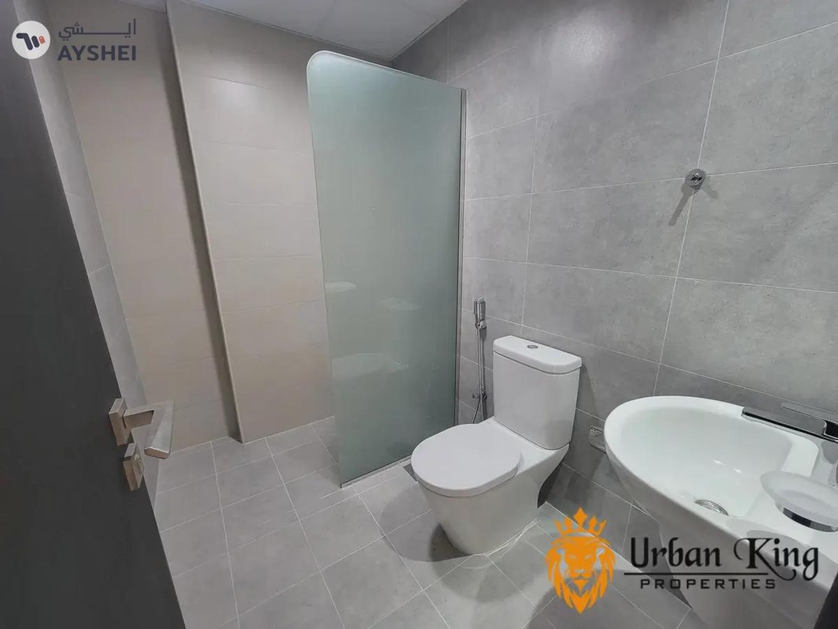 Brand New Building & Close Kitchen | Elegant Water View with Balcony-7-7