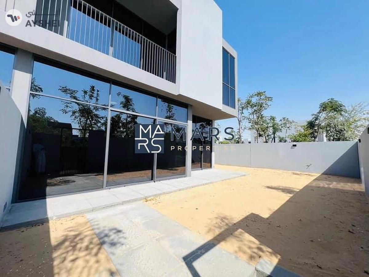 Spacious, Luxury 4 Bedroom Corner Villa, Near Park with Study Room/Majlis, Available For Rent-5-5