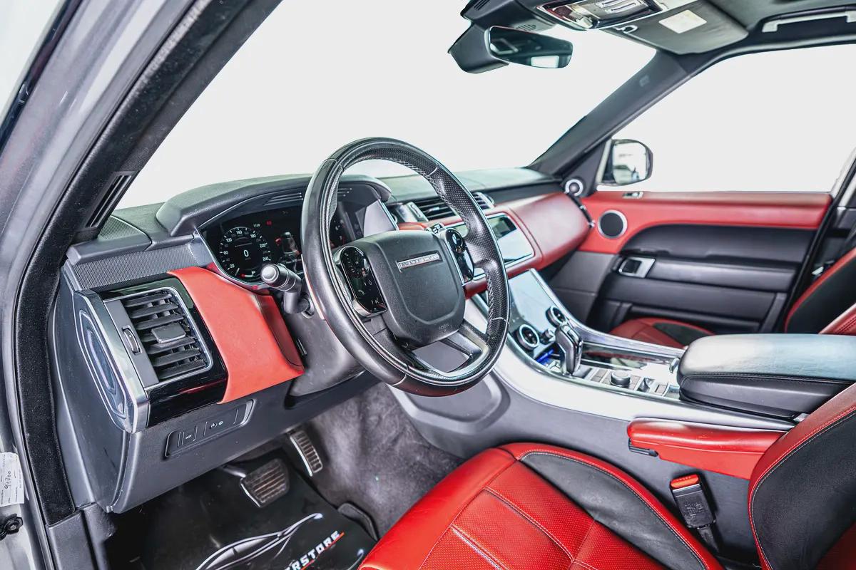 Range Rover Sport V8 Dynamic-GCC-22 Inch Rims-Black Contracting Roof-Red Interior-14-14