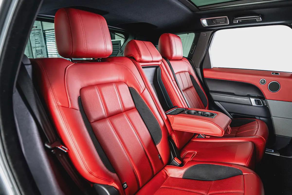Range Rover Sport V8 Dynamic-GCC-22 Inch Rims-Black Contracting Roof-Red Interior-17-17
