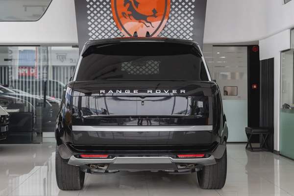 Land Rover | Range Rover | Autobiography P530 | GCC | VIPSeat | Automatic side steps | 2026 (EXPORT)