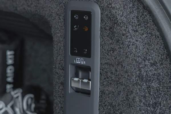 Land Rover | Range Rover | Autobiography P530 | GCC | VIPSeat | Automatic side steps | 2026 (EXPORT)