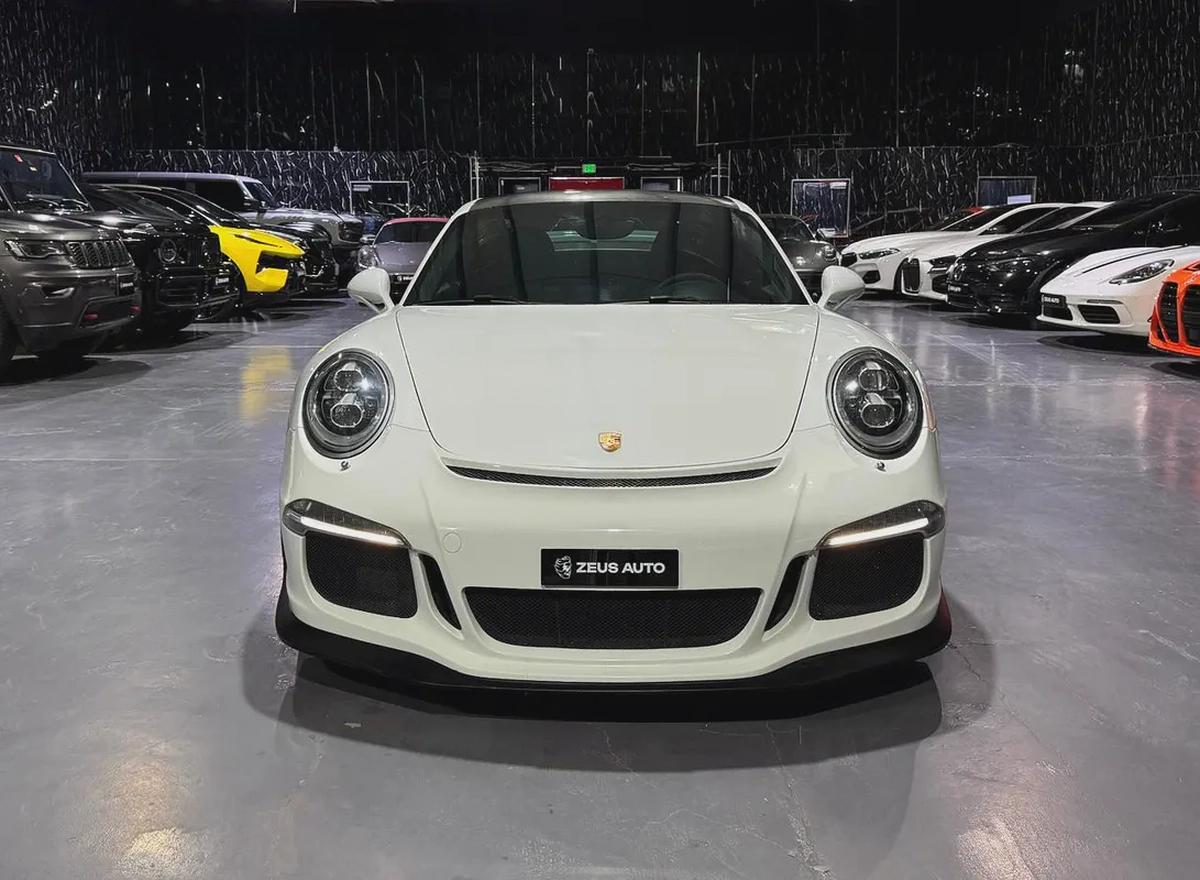 Porsche 911 GT3 2014 GCC specs for 389,000.00 AED-1-1