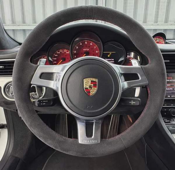 Porsche 911 GT3 2014 GCC specs for 389,000.00 AED