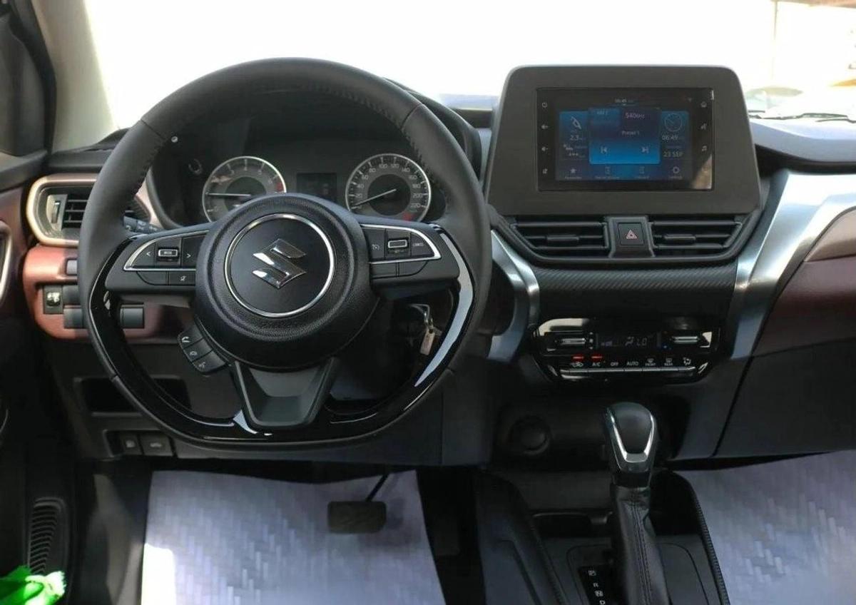 Suzuki Fronx GL 1.5P AT MY2025 – BLUISH BLACK PEARL-12-12