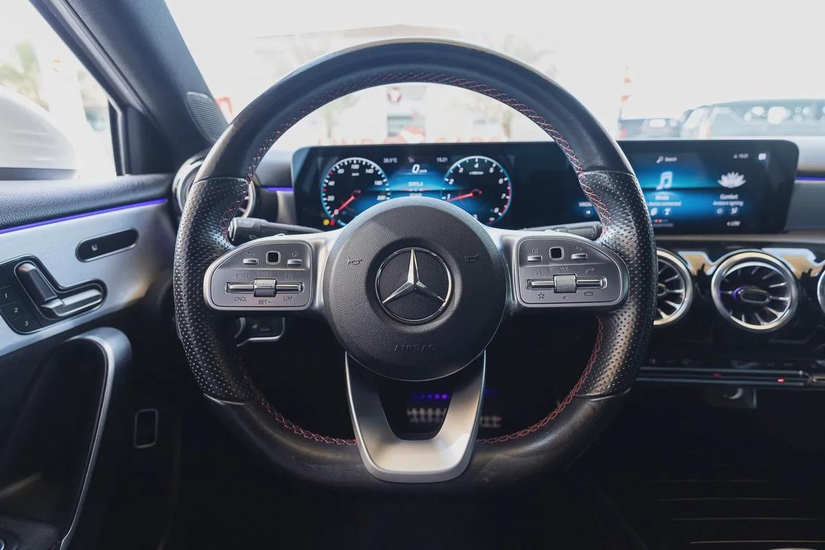 Mercedes-Benz A-Class 200-18-18