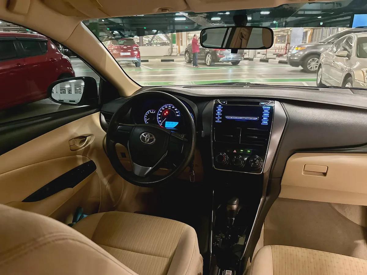 592/- AED Toyota Yaris 2022 1.5L || GCC Specs ||Well Maintained-4-4