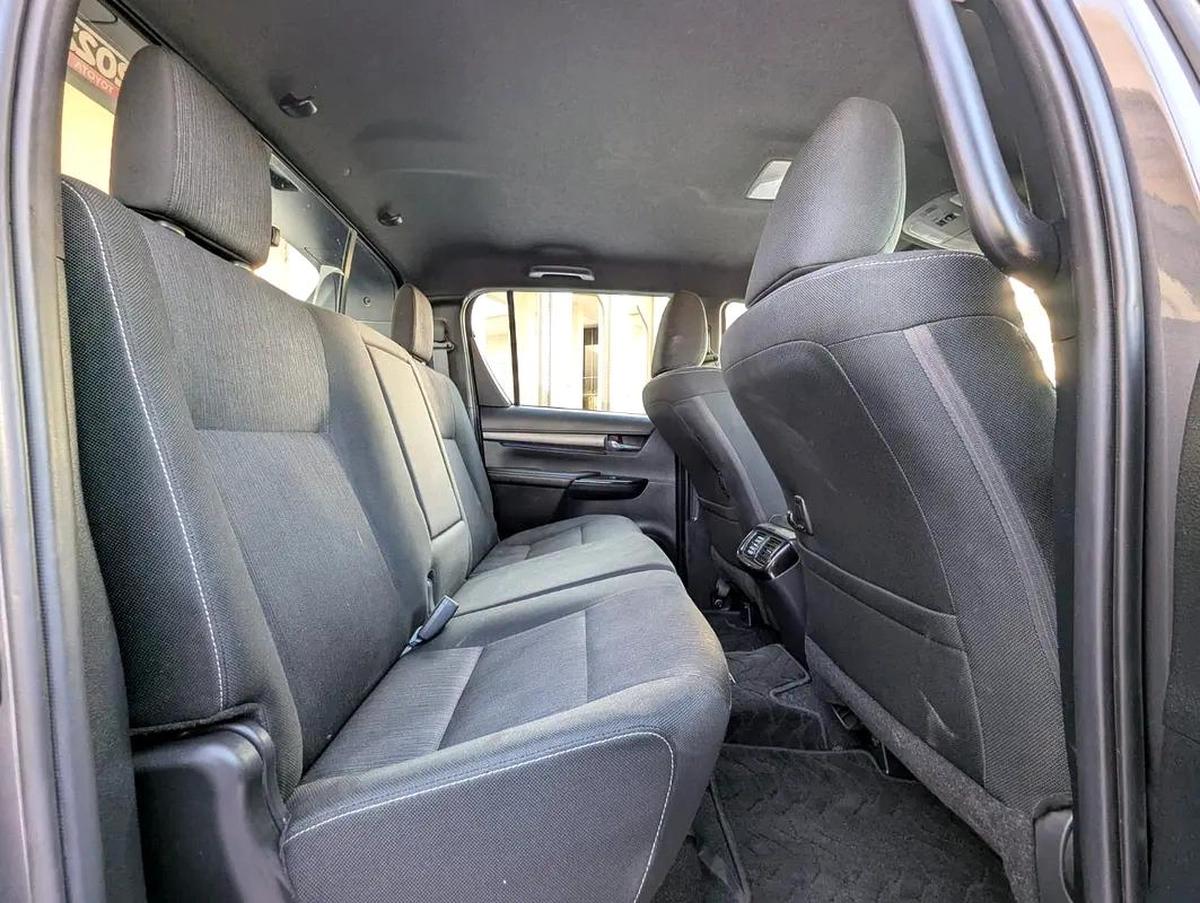 Toyota Hilux Adventure 2022 - GCC Specs - Pristine Condition-11-11