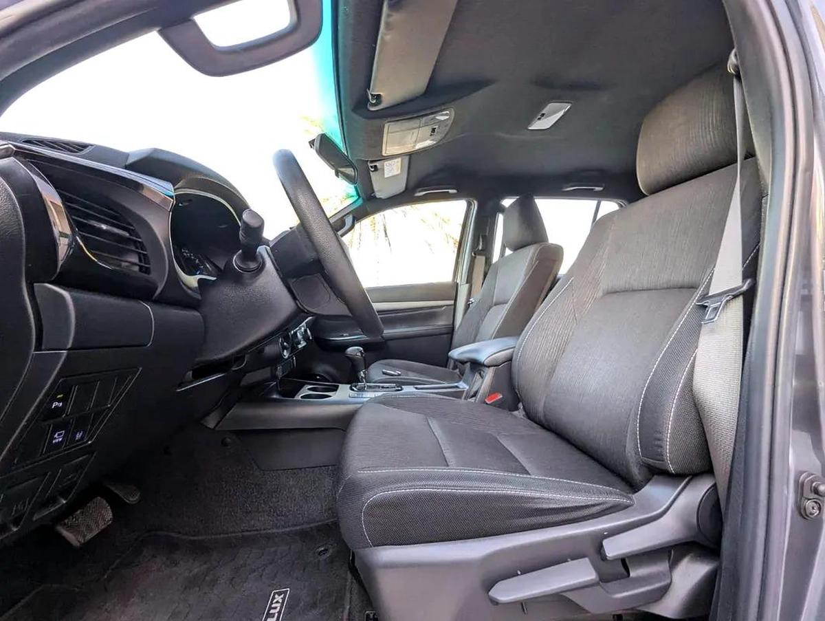 Toyota Hilux Adventure 2022 - GCC Specs - Pristine Condition-6-6