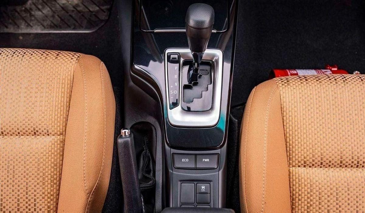 Toyota Fortuner Toyota Fortuner 2.7L Petrol AT MY2025-16-16