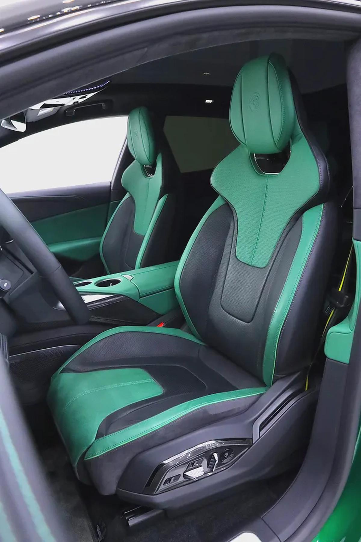 LOTUS ELETRE R+ 900 SPORT GCC IN FULL CARBON-1-1