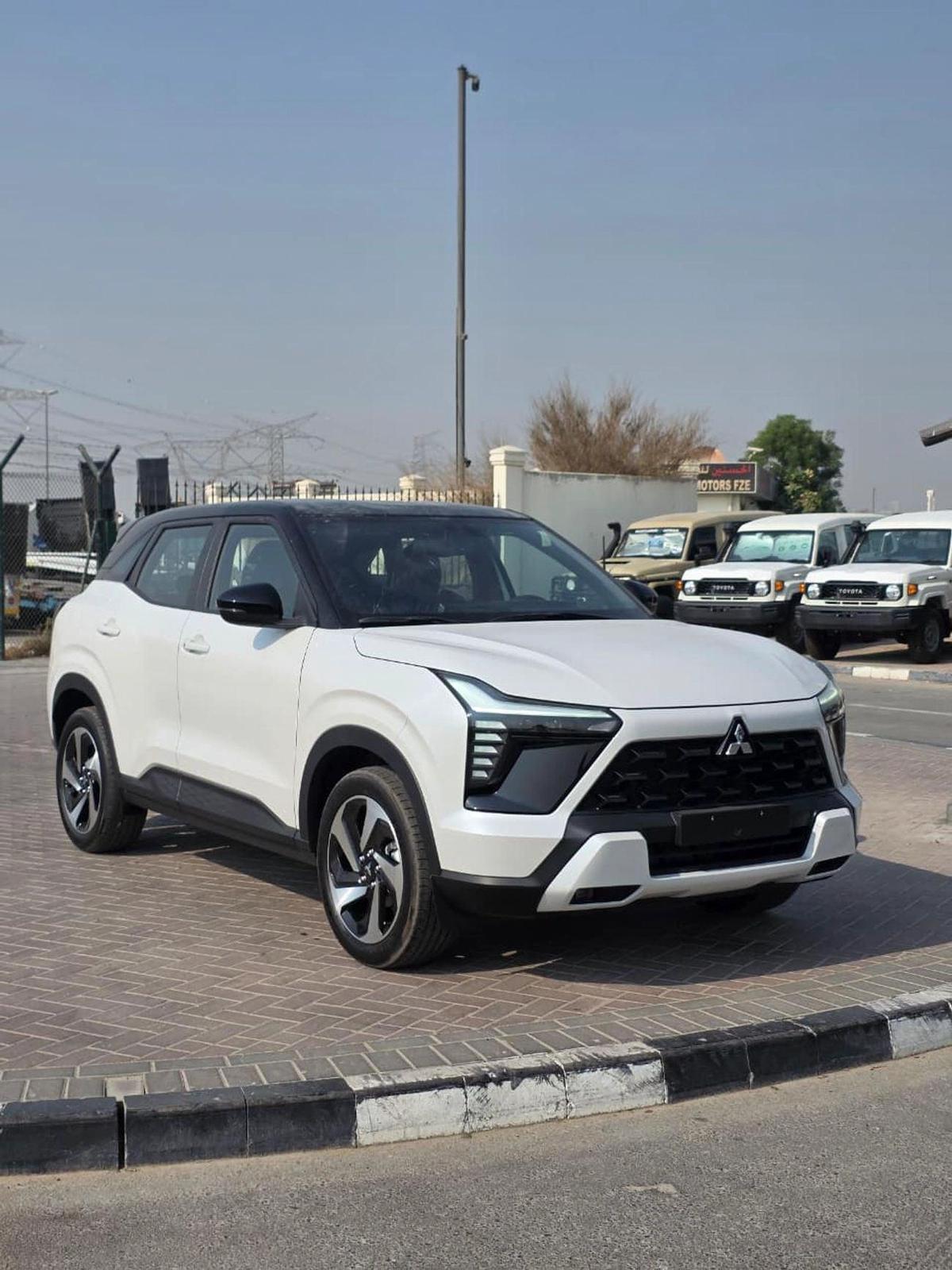 Mitsubishi Xforce 2025 MITSUBISHI XFORCE 1.5L P-LINE BLACK EDITION-0-0