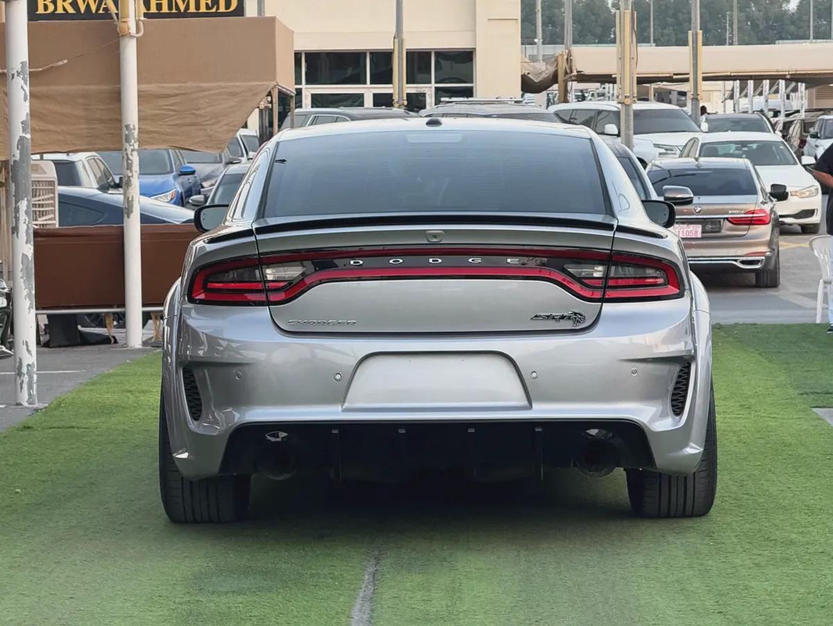 DODGE CHARGER R/T HEMI 5.72018 FULL OPTION GCC-3-3