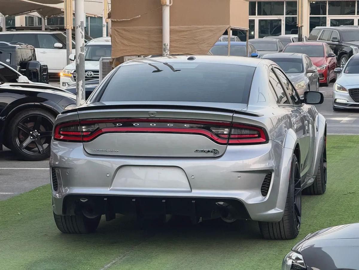DODGE CHARGER R/T HEMI 5.72018 FULL OPTION GCC-5-5