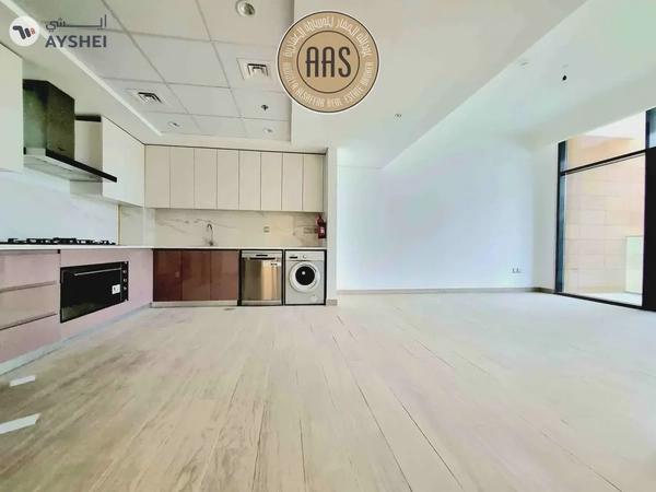 Corner Unit • Spacious Layout • Next to Park • Chiller Free • For 145k