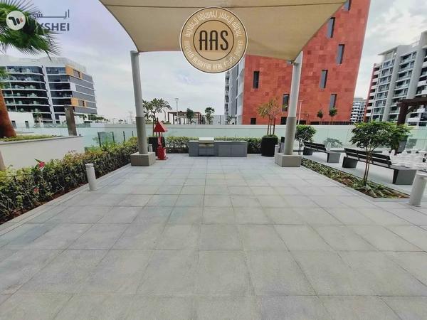 Corner Unit • Spacious Layout • Next to Park • Chiller Free • For 145k