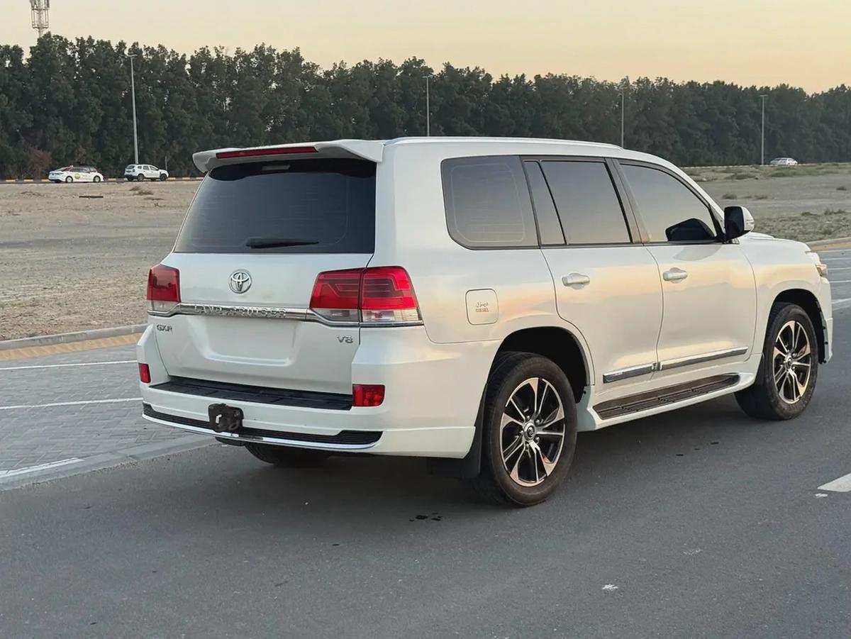 Toyota Land Cruiser DIESEL 2019 GXR V8 touring trop-6-6