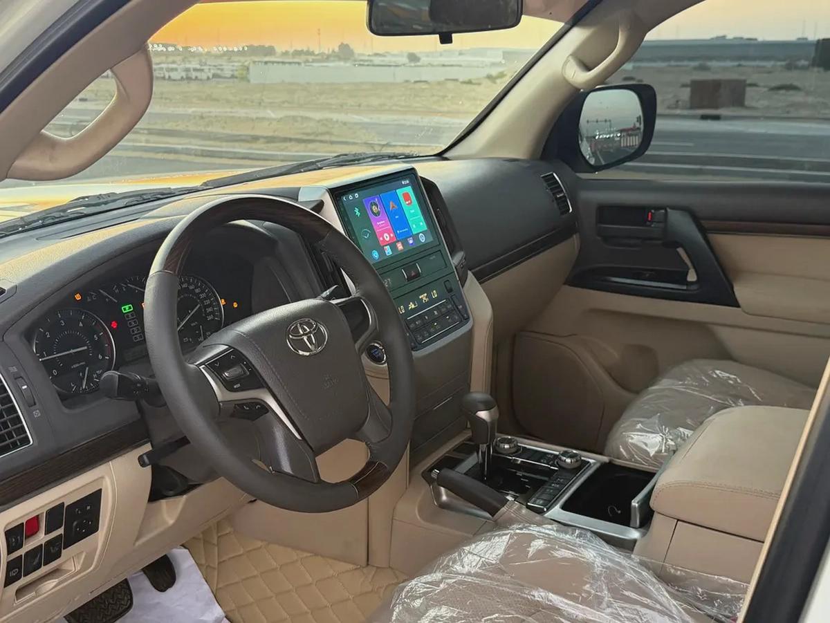 Toyota Land Cruiser DIESEL 2019 GXR V8 touring trop-8-8