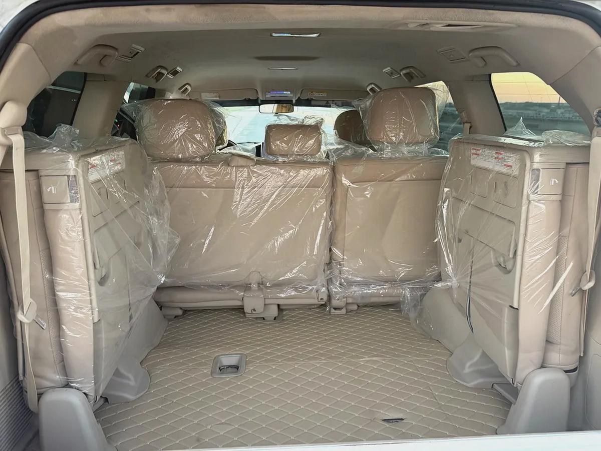 Toyota Land Cruiser DIESEL 2019 GXR V8 touring trop-12-12