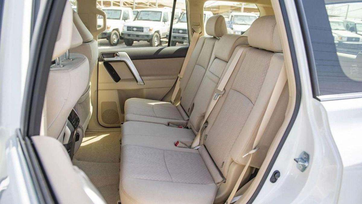 Toyota Prado Toyota Prado VX 4.0L petrol 2023-17-17