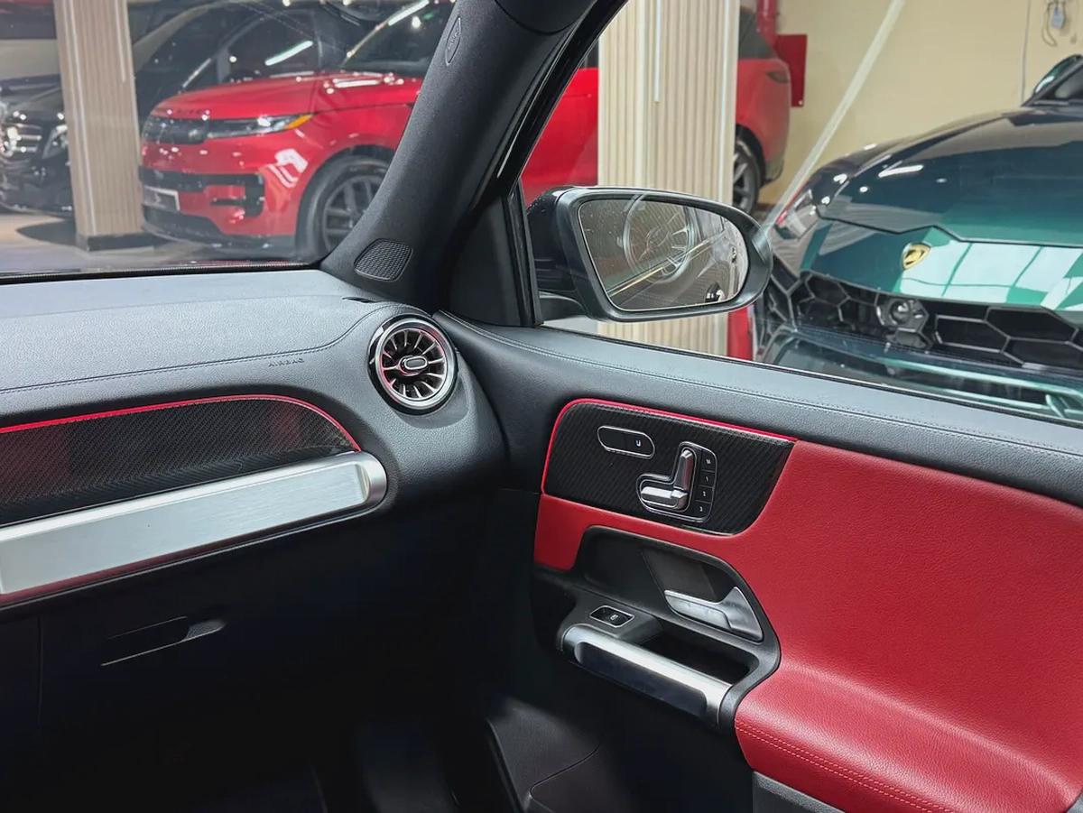 2022 Mercedes-Benz GLB 35 AMG - Korean Specs - Excellent Condition-8-8