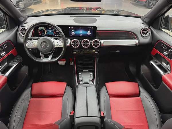 2022 Mercedes-Benz GLB 35 AMG - Korean Specs - Excellent Condition