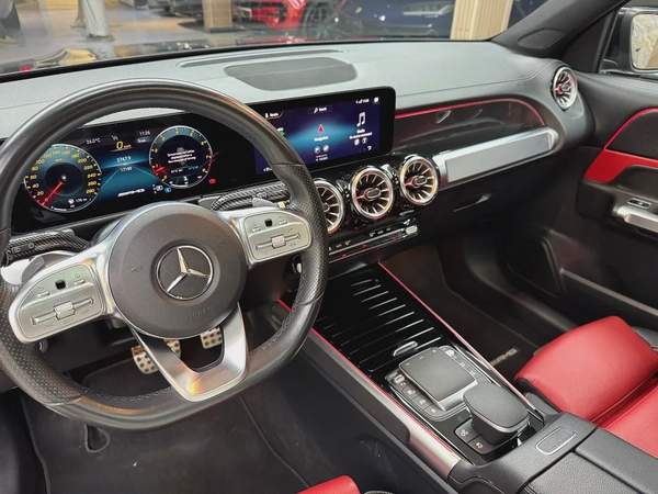 2022 Mercedes-Benz GLB 35 AMG - Korean Specs - Excellent Condition