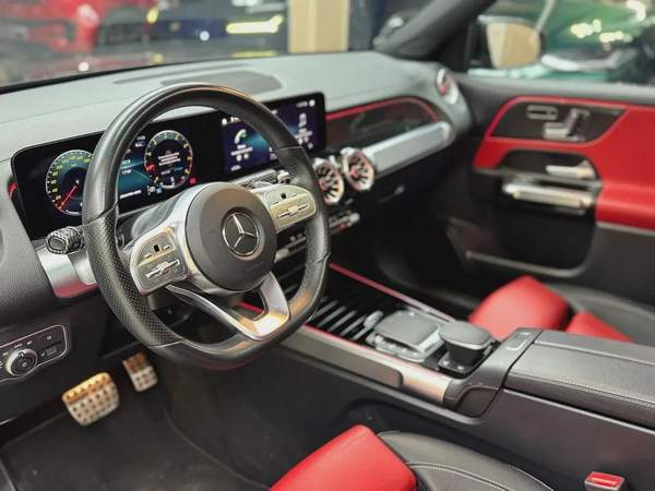 2022 Mercedes-Benz GLB 35 AMG - Korean Specs - Excellent Condition