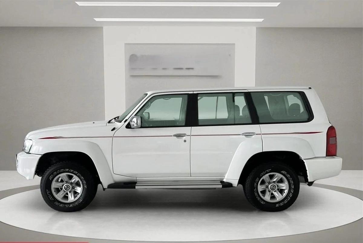 Nissan Patrol Safari Safari 4.8L A/T-7-7
