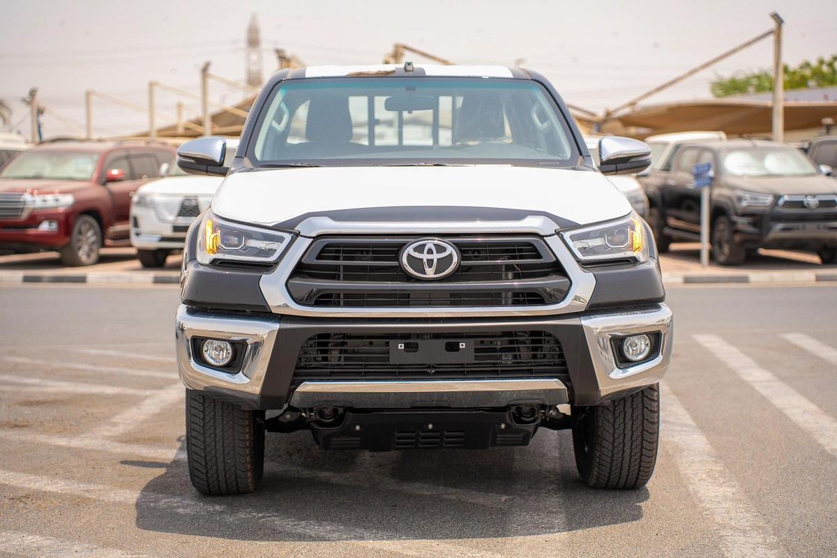 TOYOTA HILUX SR5 2.7 MODEL 2025 GCC AUTOMATIC FULL OPTION-15-15